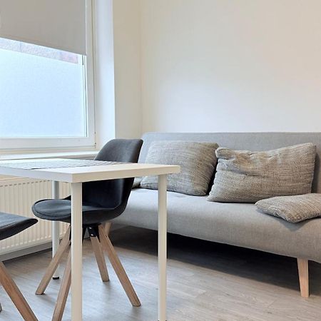 Studio-Apartments Fuer Monteure & Businessgaeste Zentral In Neumünster Εξωτερικό φωτογραφία