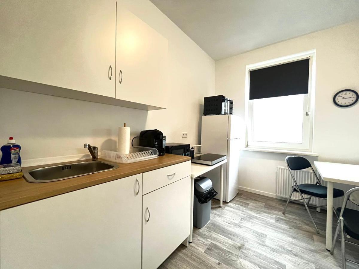 Studio-Apartments Fuer Monteure & Businessgaeste Zentral In Neumünster Εξωτερικό φωτογραφία