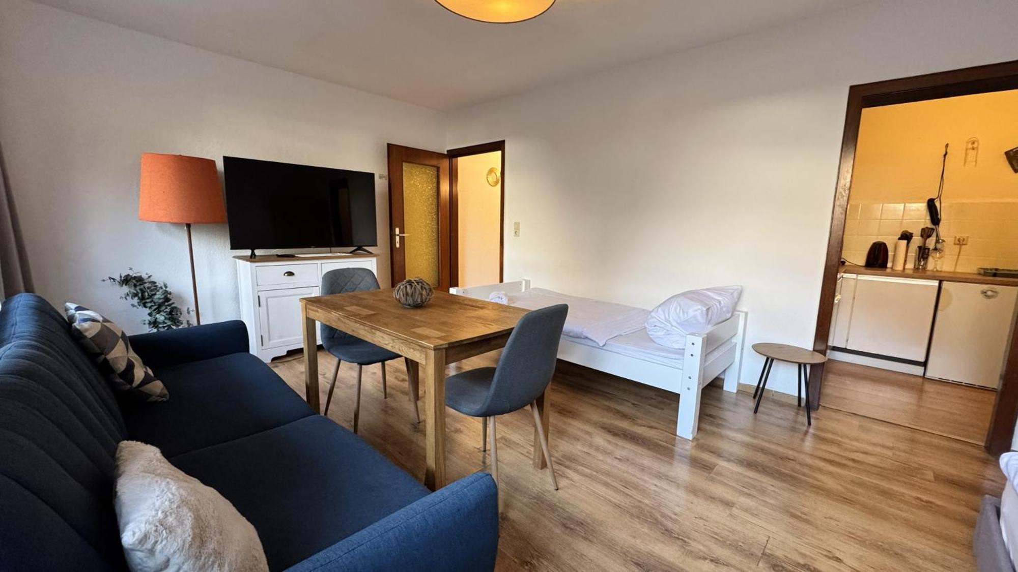 Studio-Apartments Fuer Monteure & Businessgaeste Zentral In Neumünster Εξωτερικό φωτογραφία